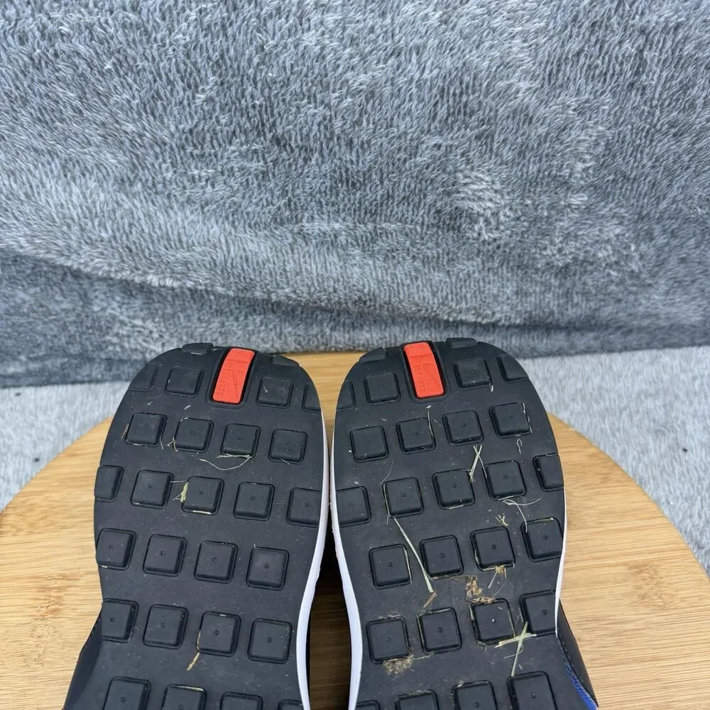 Nike waffle one